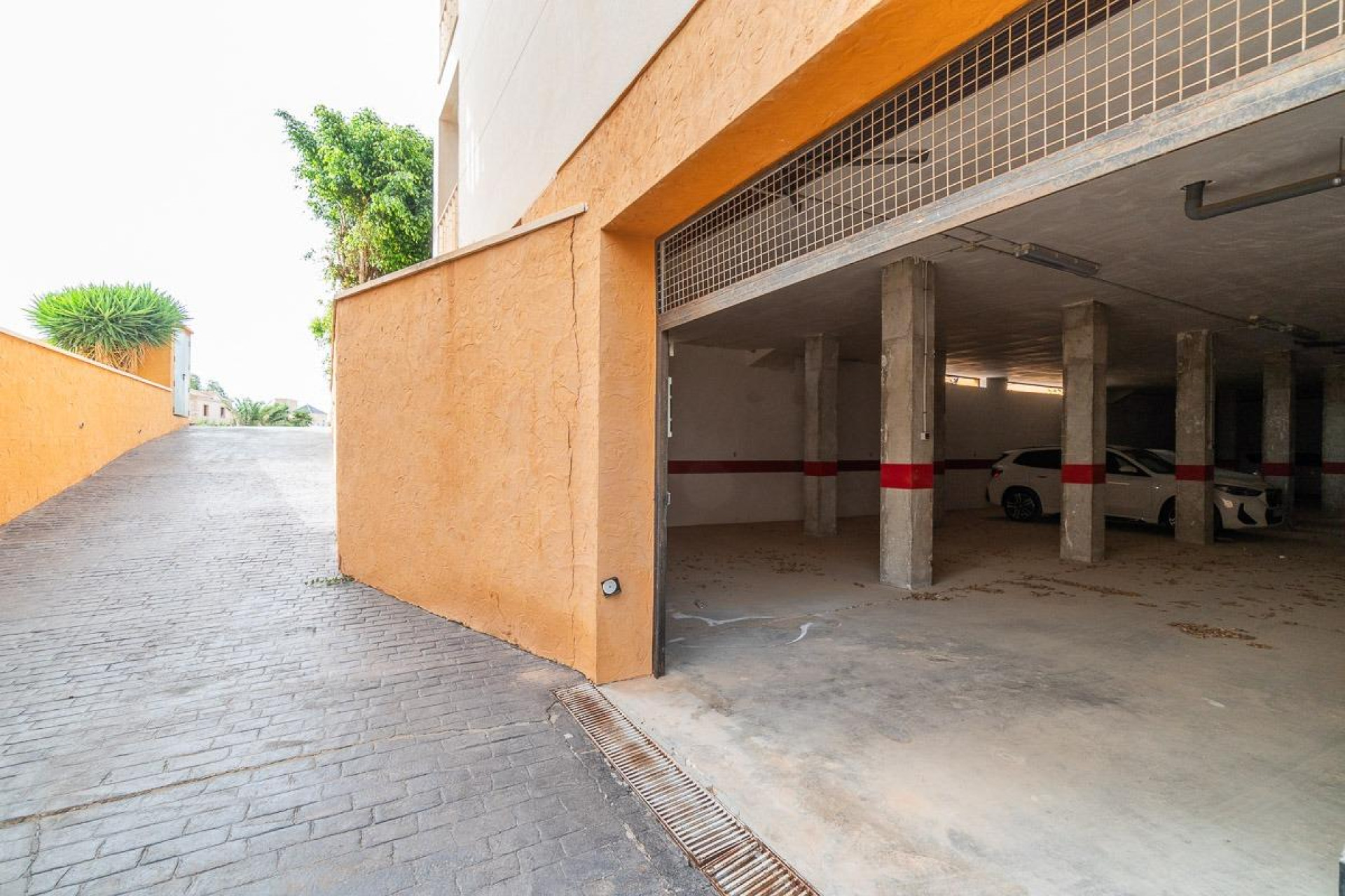Herverkoop - Garage - Orihuela Costa - Costa Blanca Zuid