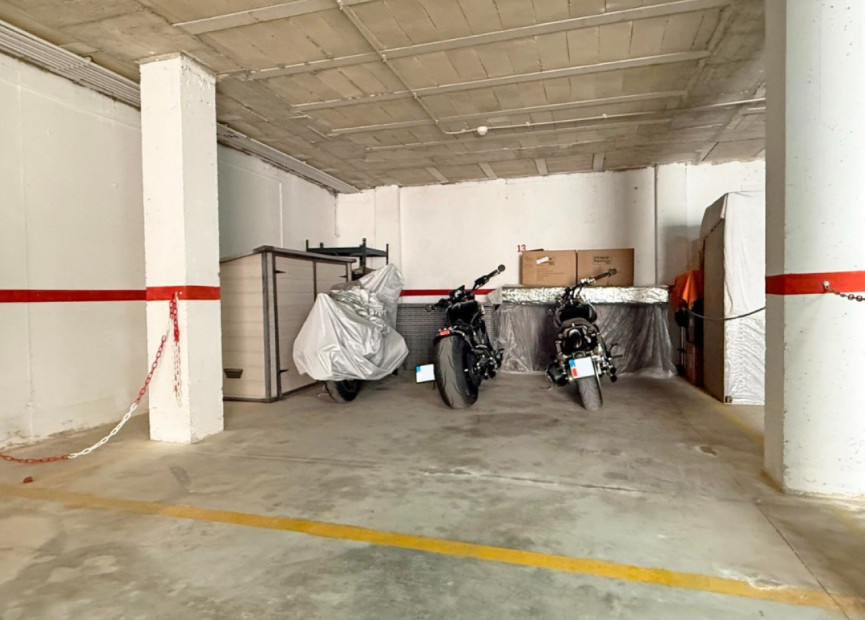 Herverkoop - Garage - Orihuela Costa - Costa Blanca Zuid