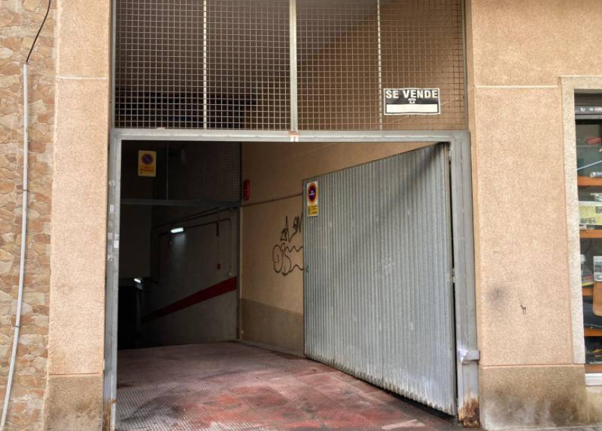Herverkoop - Garage - Torrevieja - Costa Blanca Zuid