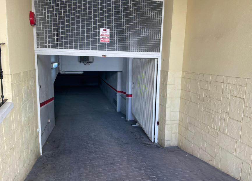 Herverkoop - Garage - Torrevieja - Costa Blanca Zuid