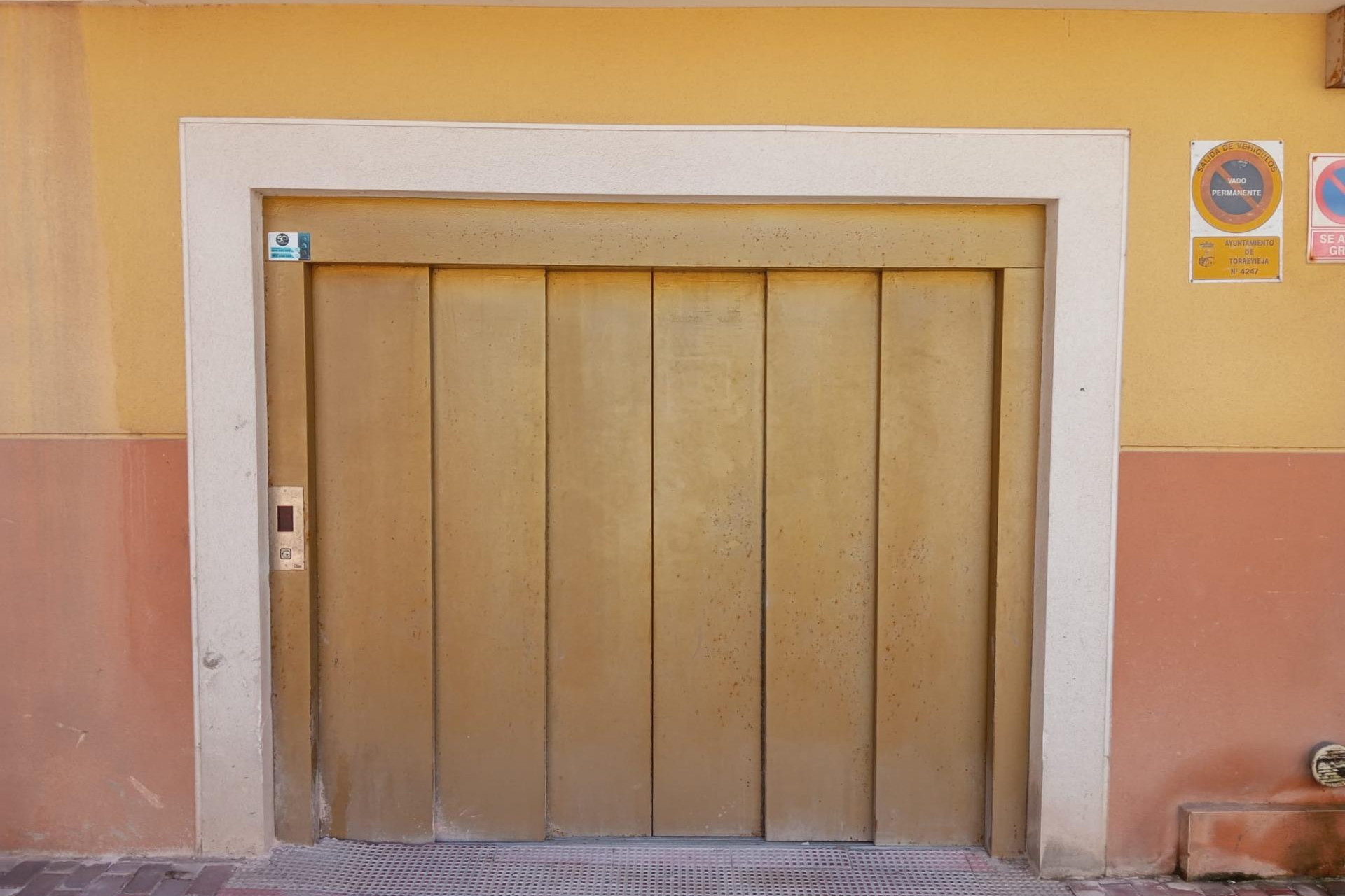 Herverkoop - Garage - Torrevieja - Costa Blanca Zuid