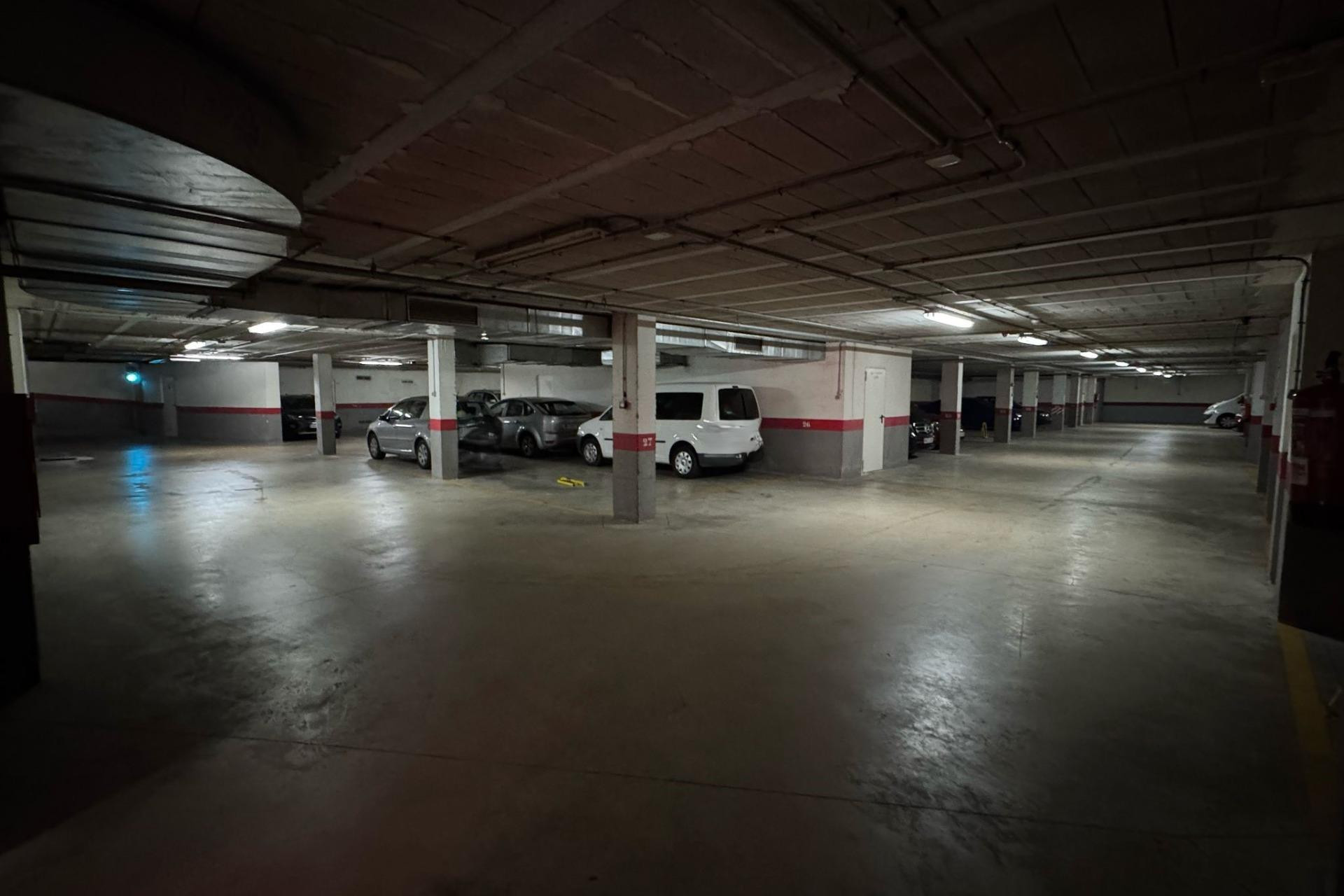 Herverkoop - Garage - Torrevieja - Costa Blanca Zuid