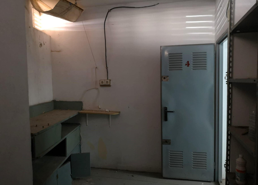 Herverkoop - Garage - Torrevieja - Costa Blanca Zuid