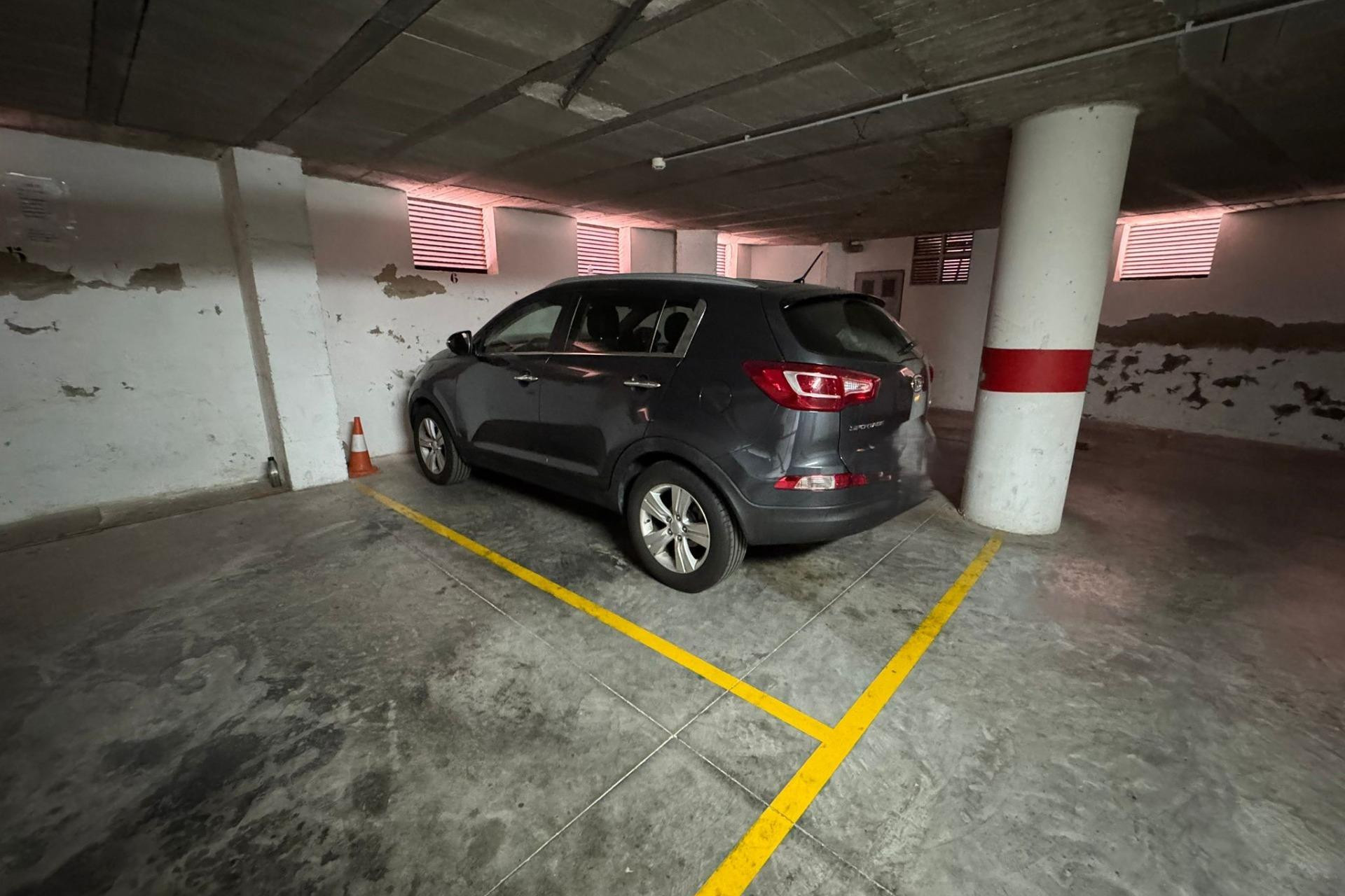 Herverkoop - Garage - Torrevieja - Costa Blanca Zuid