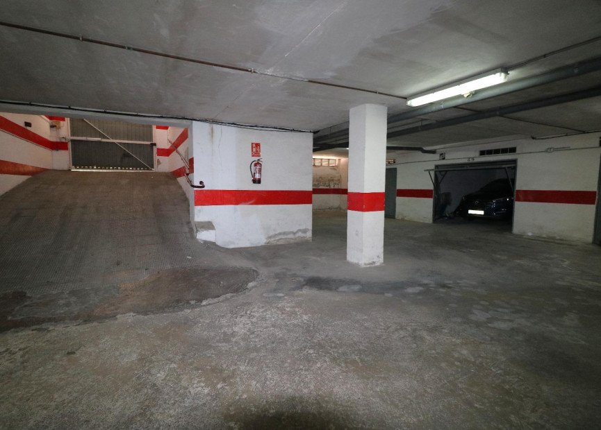 Herverkoop - Garaje - Torrevieja - Costa Blanca Zuid