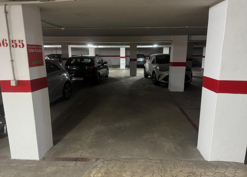 Herverkoop - Garaje - Torrevieja - Playa Acequion