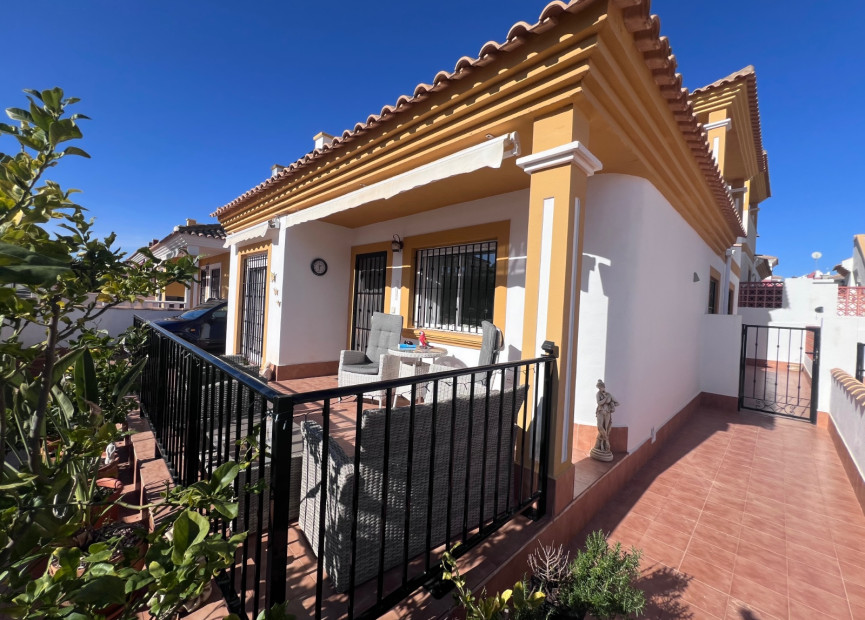 Herverkoop - Independent villa - Vistabella - Costa Blanca Zuid