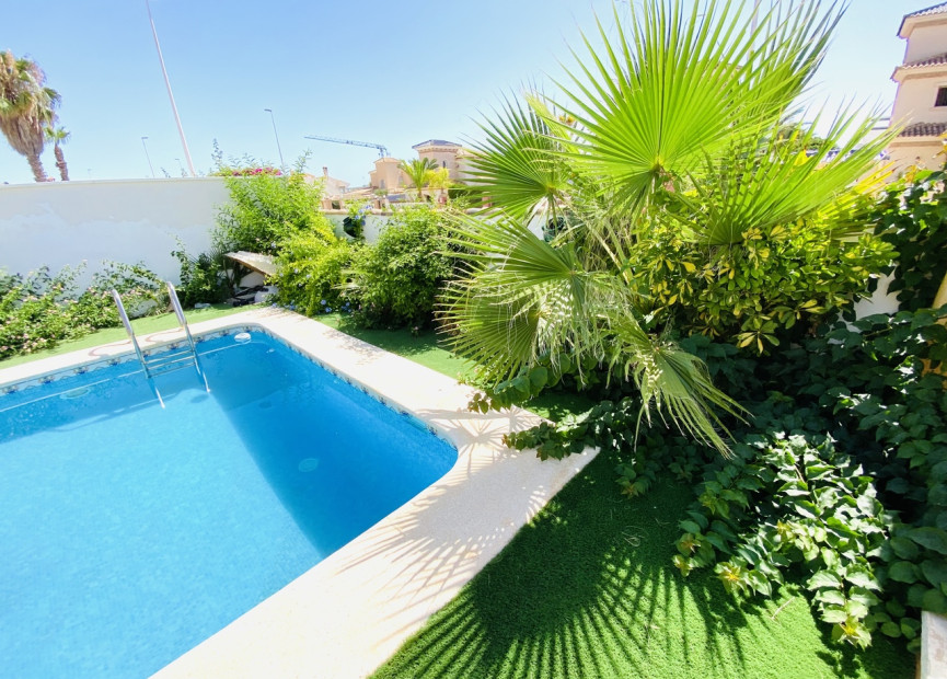 Herverkoop - Villa - Cabo Roig - Orihuela Costa