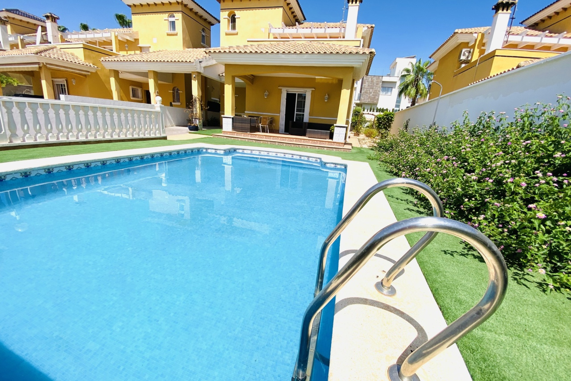 Herverkoop - Villa - Cabo Roig - Orihuela Costa