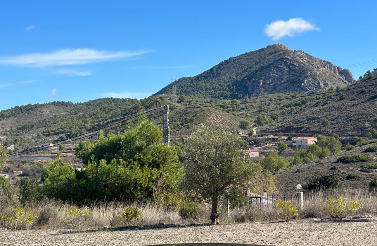 Herverkoop - Villa - Hondón de los Fráiles - Pinoso