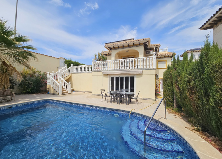 Herverkoop - Villa - La Zenia - Orihuela Costa