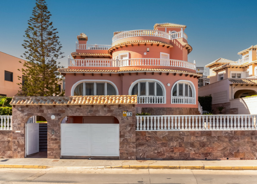 Herverkoop - Villa - La Zenia - Orihuela Costa