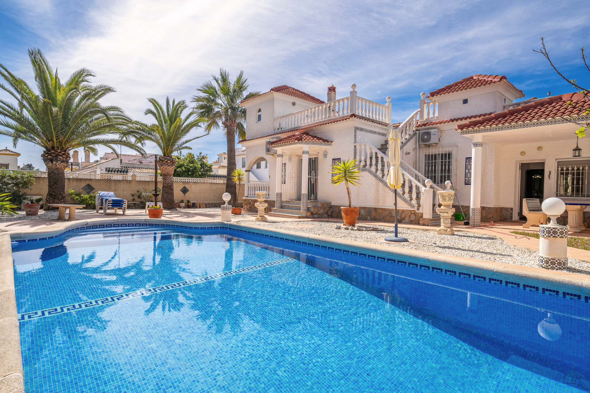 Herverkoop - Villa - La Zenia - Orihuela Costa