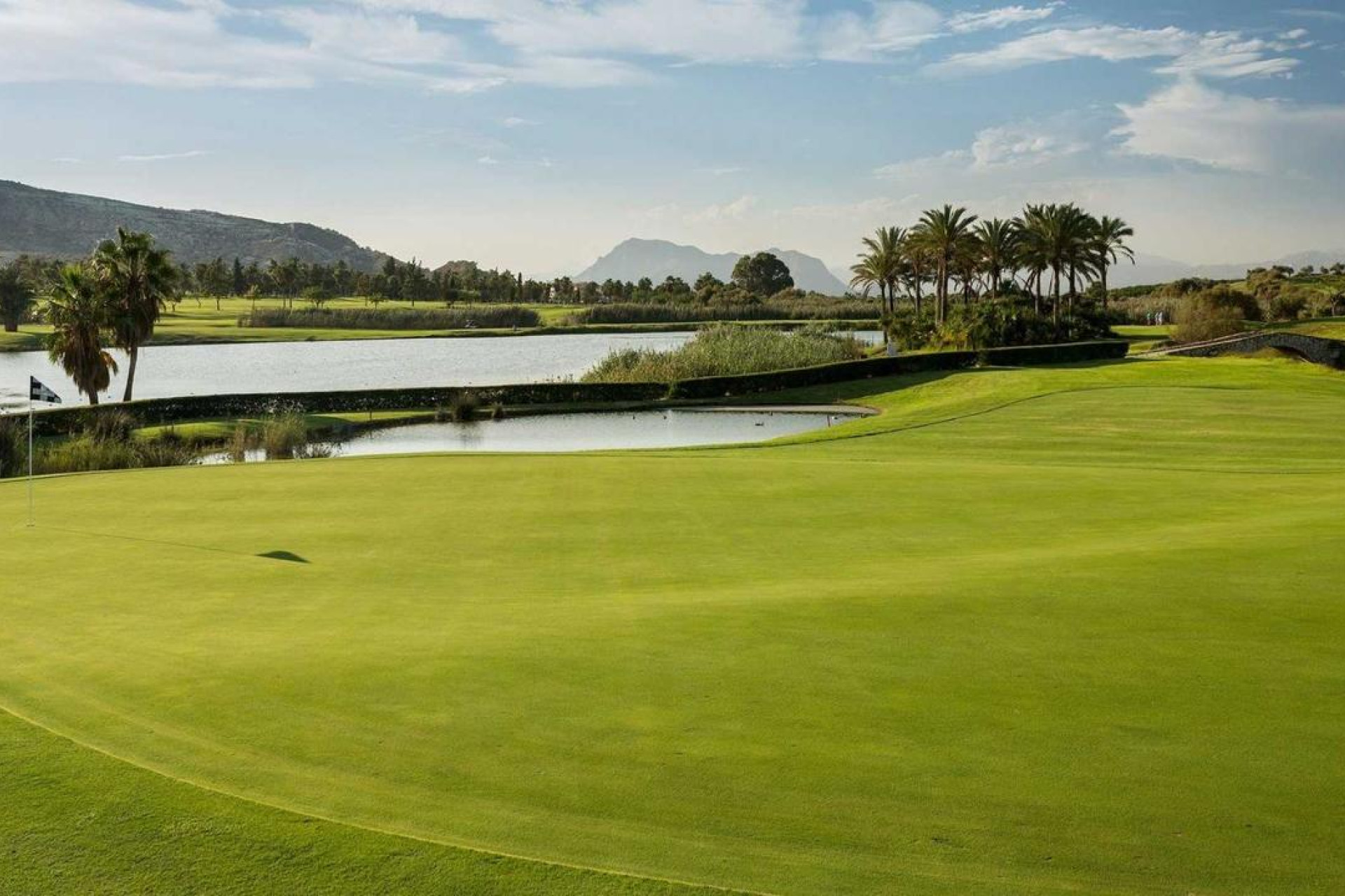 Herverkoop - Villa - Las Colinas Golf and Country Club - Las Colinas Golf