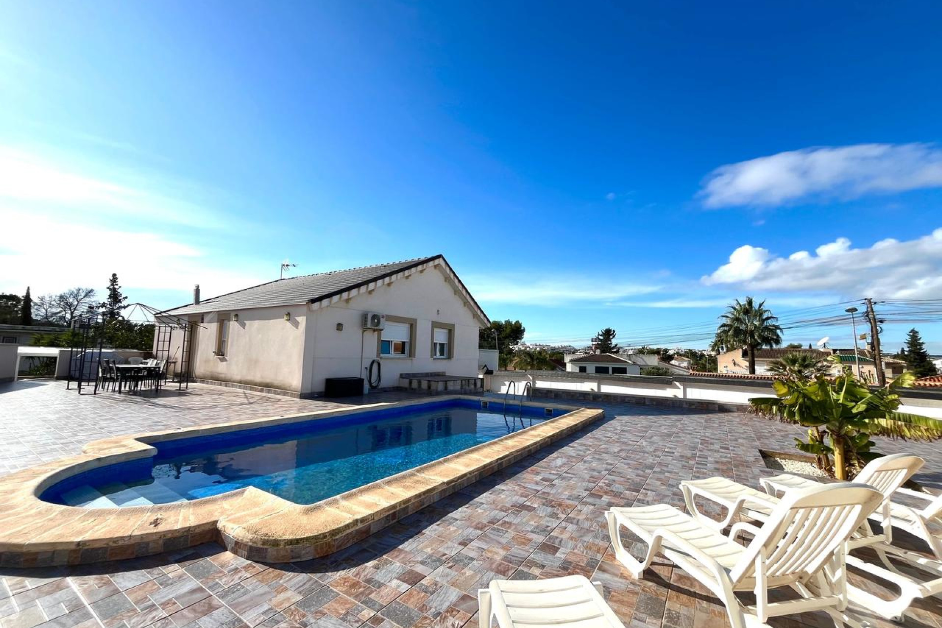 Herverkoop - Villa - Los Balcones - Orihuela Costa