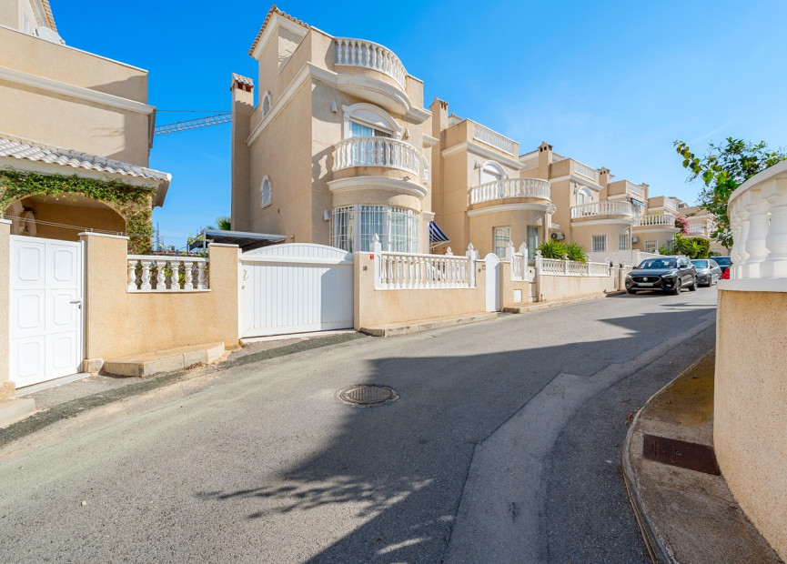 Herverkoop - Villa - Orihuela - Orihuela Costa