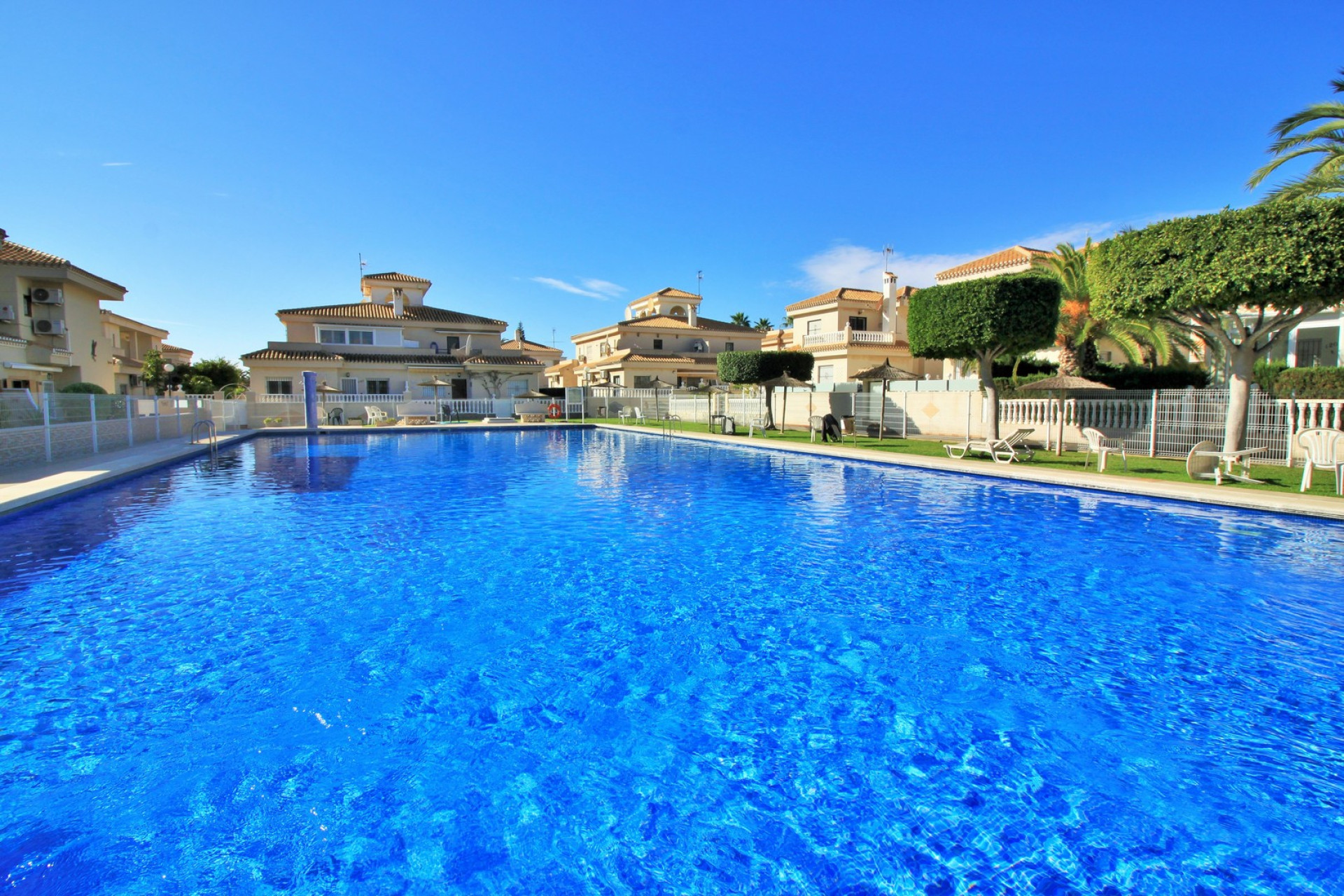 Herverkoop - Villa - Playa Flamenca - Orihuela Costa