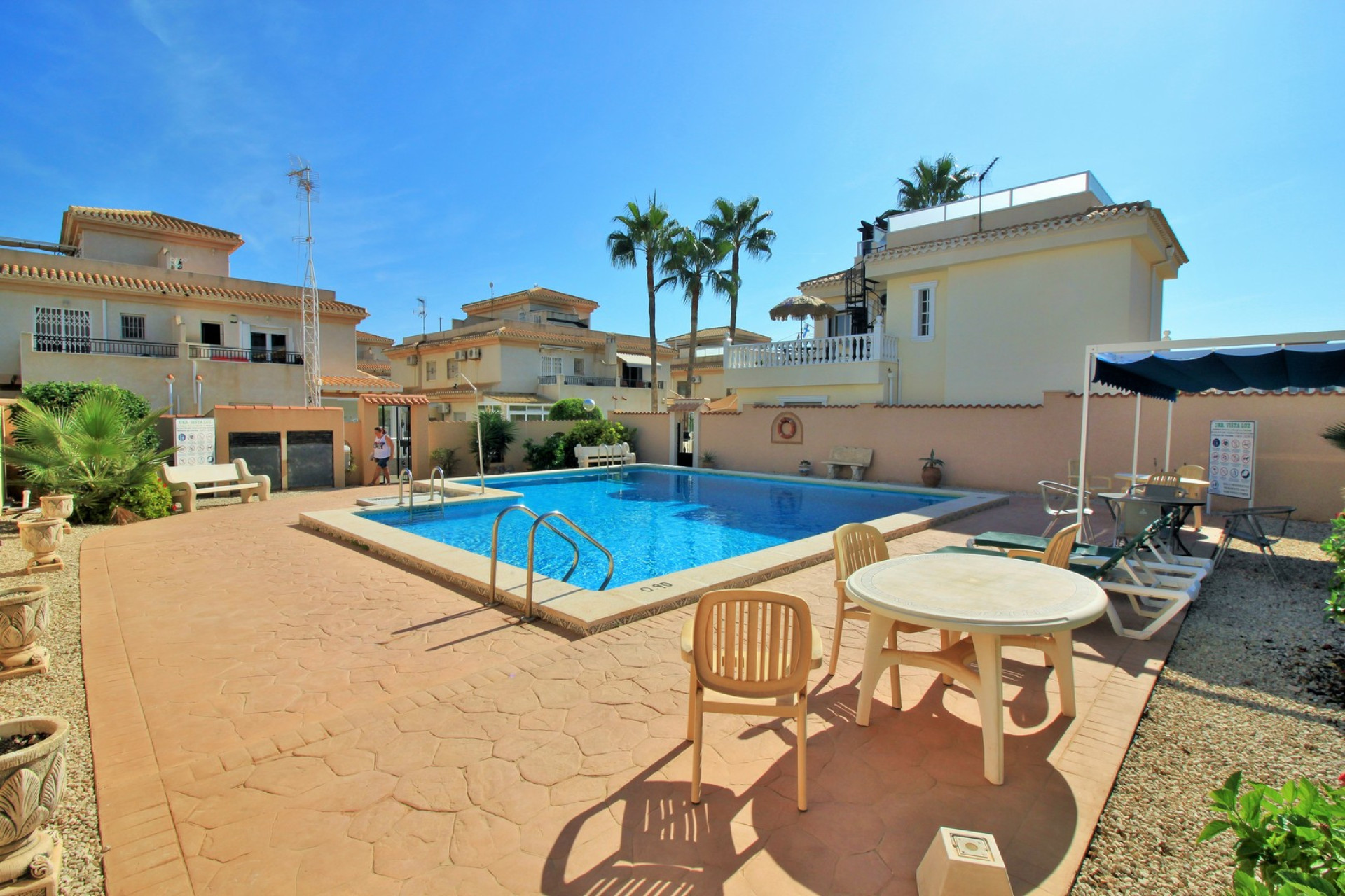 Herverkoop - Villa - Playa Flamenca - Orihuela Costa