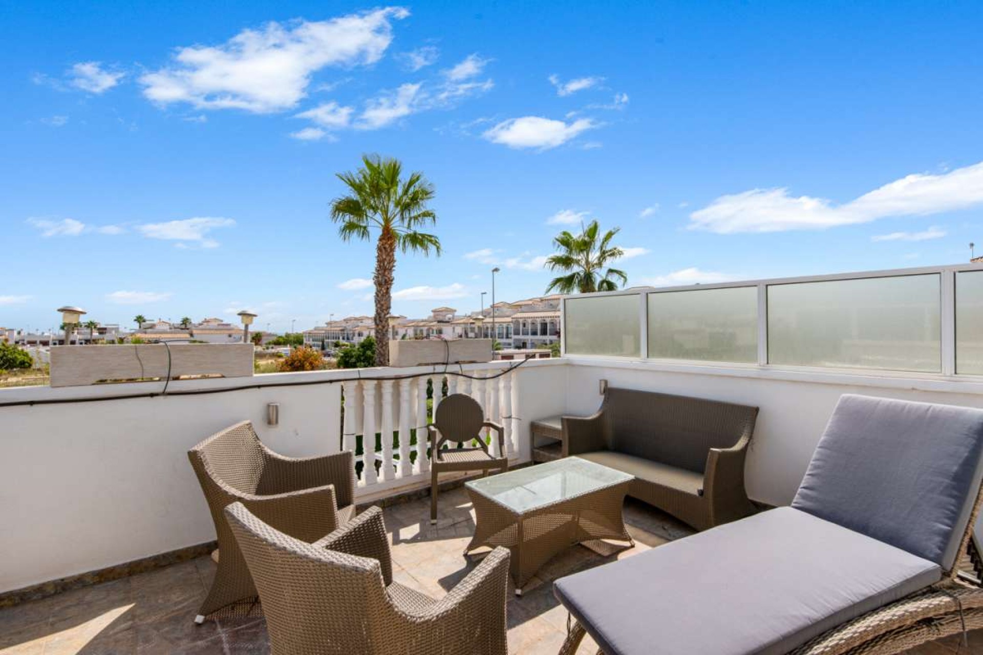 Herverkoop - Villa - Punta Prima - Orihuela Costa