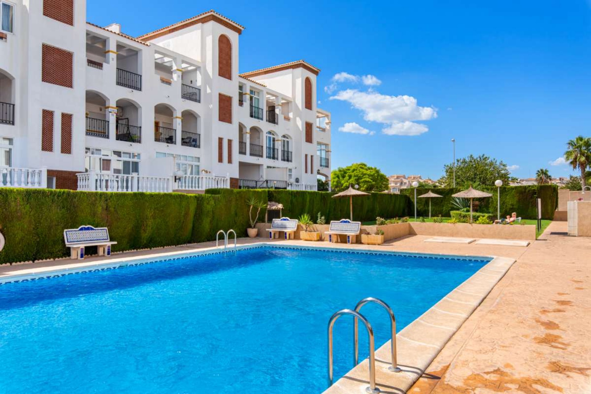 Herverkoop - Villa - Punta Prima - Orihuela Costa