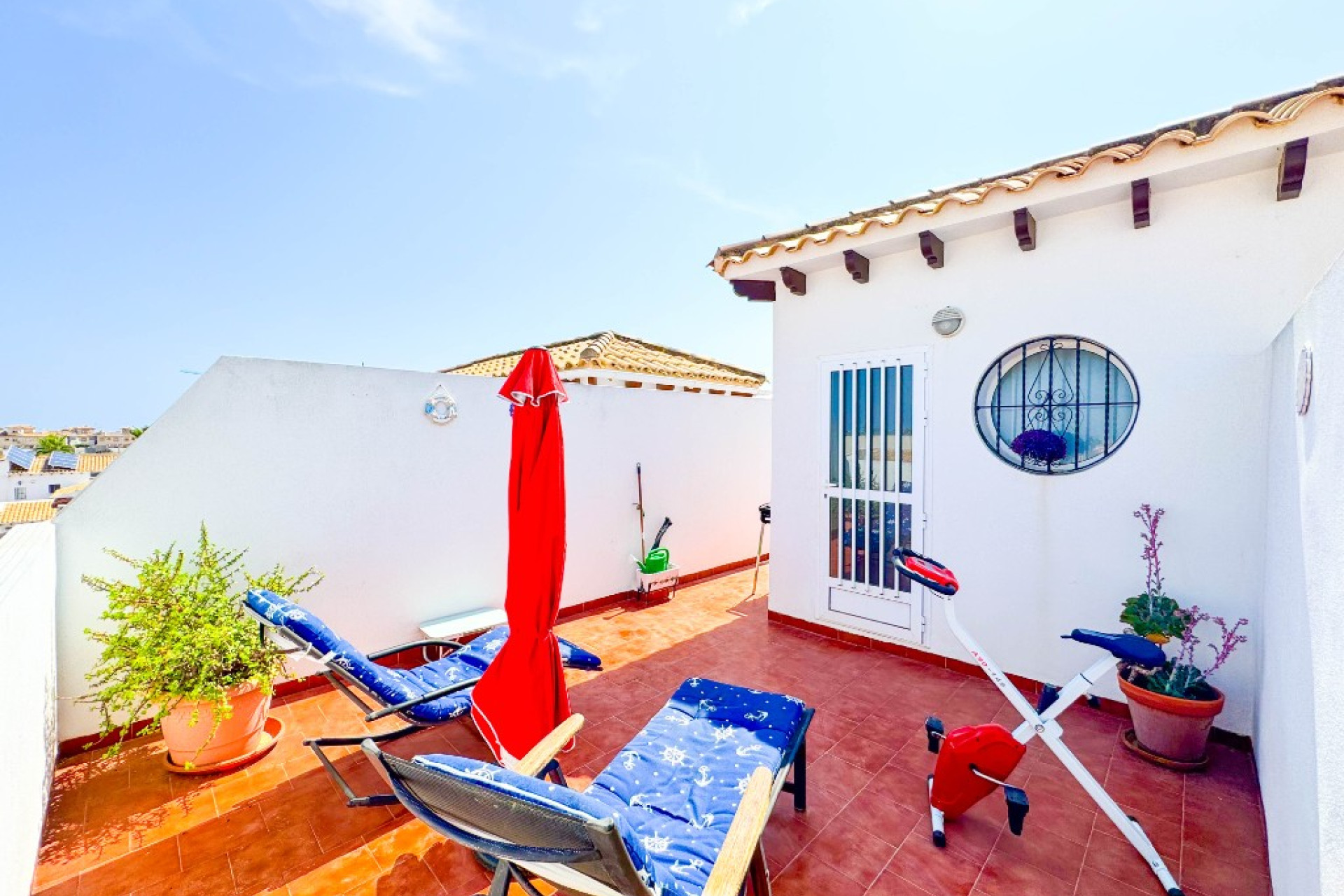 Herverkoop - Villa - Punta Prima - Orihuela Costa