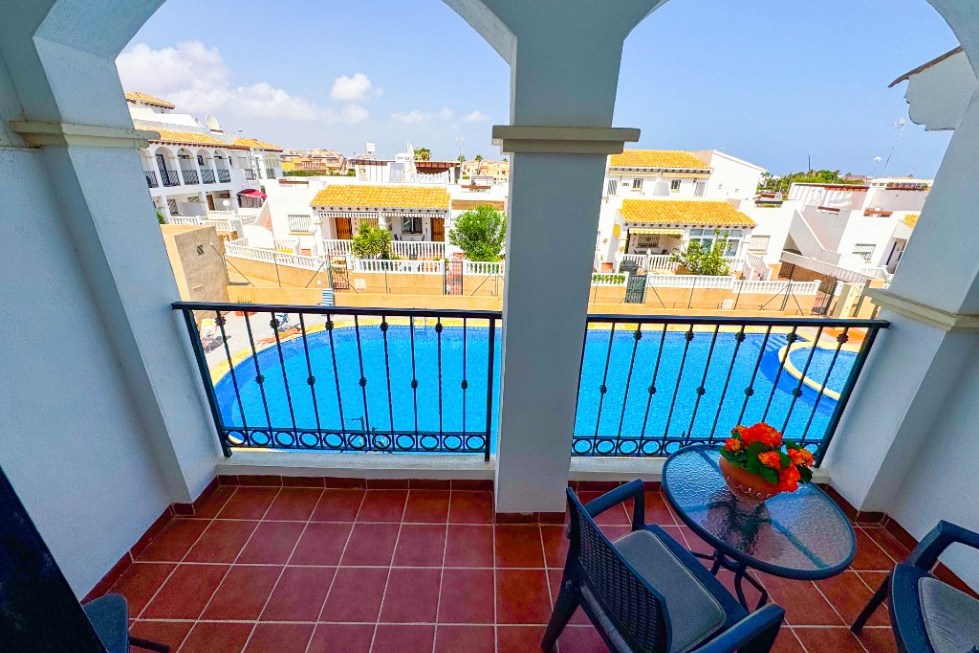 Herverkoop - Villa - Punta Prima - Orihuela Costa