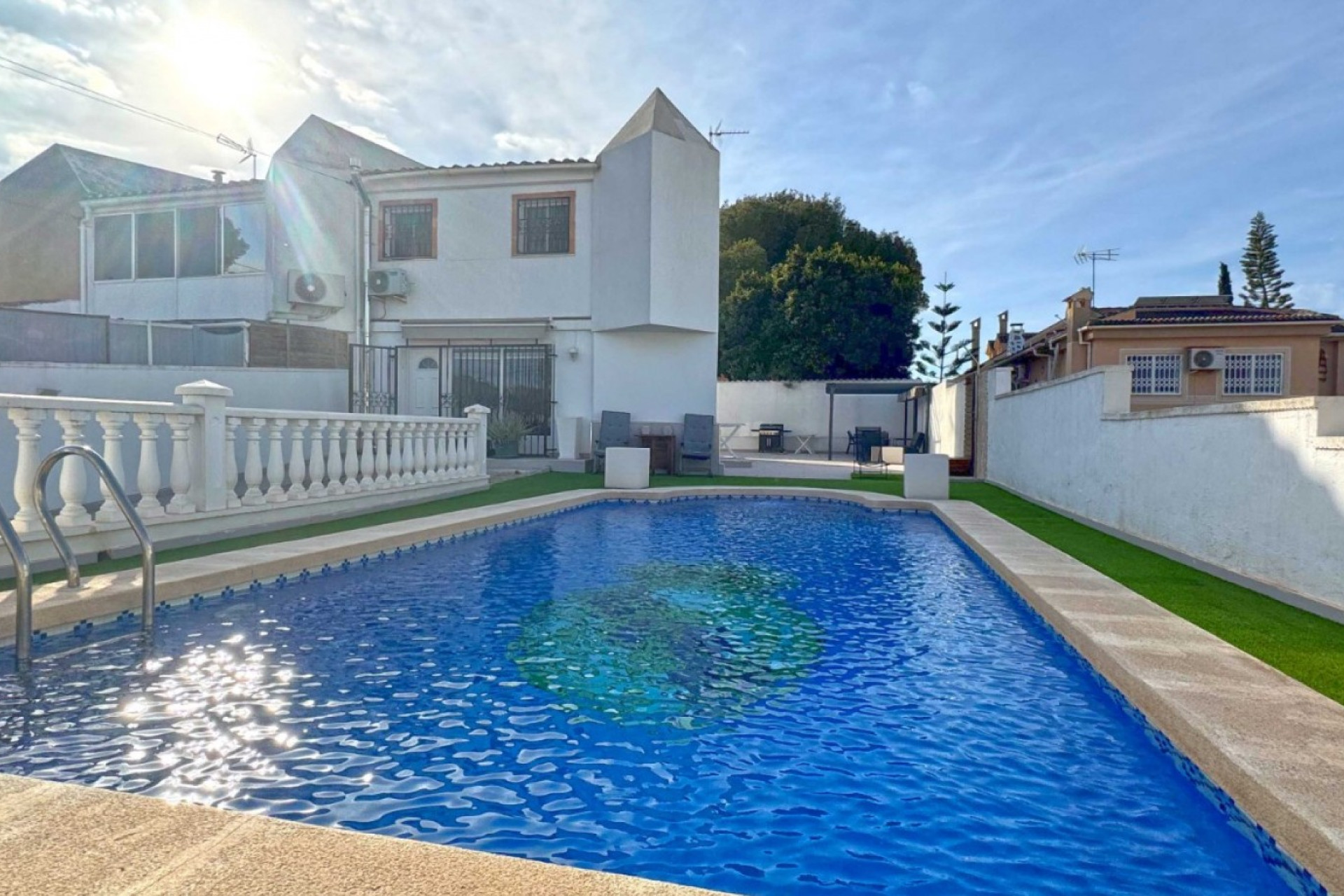 Herverkoop - Villa - Torrevieja - Orihuela Costa