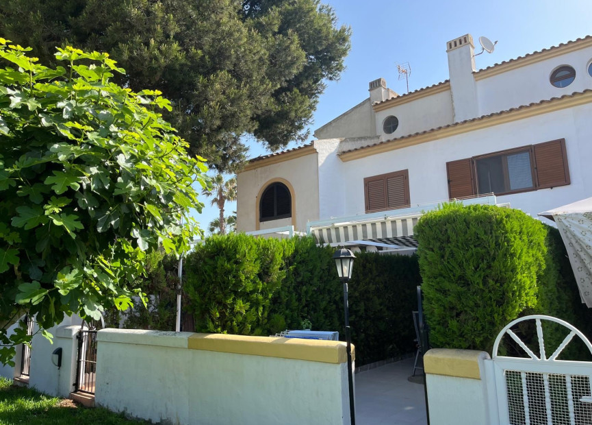 Herverkoop - Villa - Torrevieja - Orihuela Costa