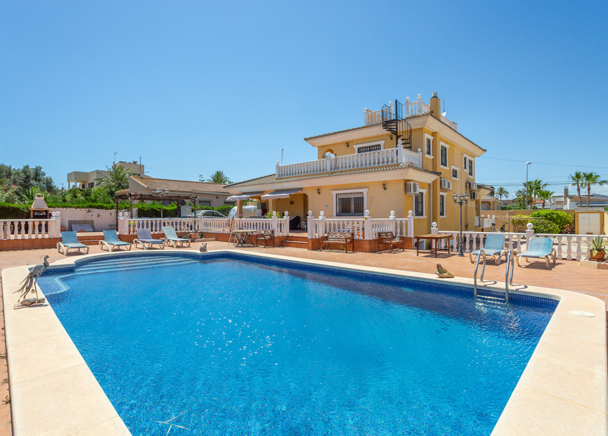 Herverkoop - Villa - Torrevieja - Orihuela Costa