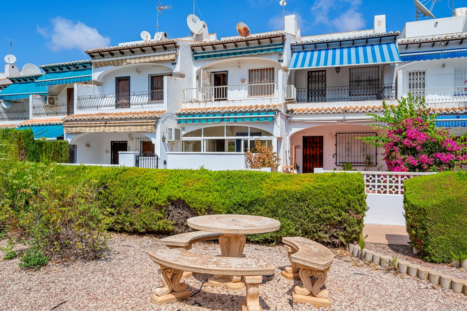 Herverkoop - Villa - Torrevieja - Orihuela Costa