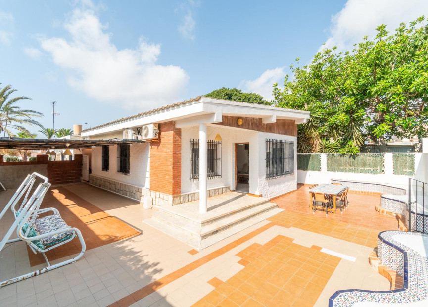 Herverkoop - Villa - Torrevieja - Orihuela Costa