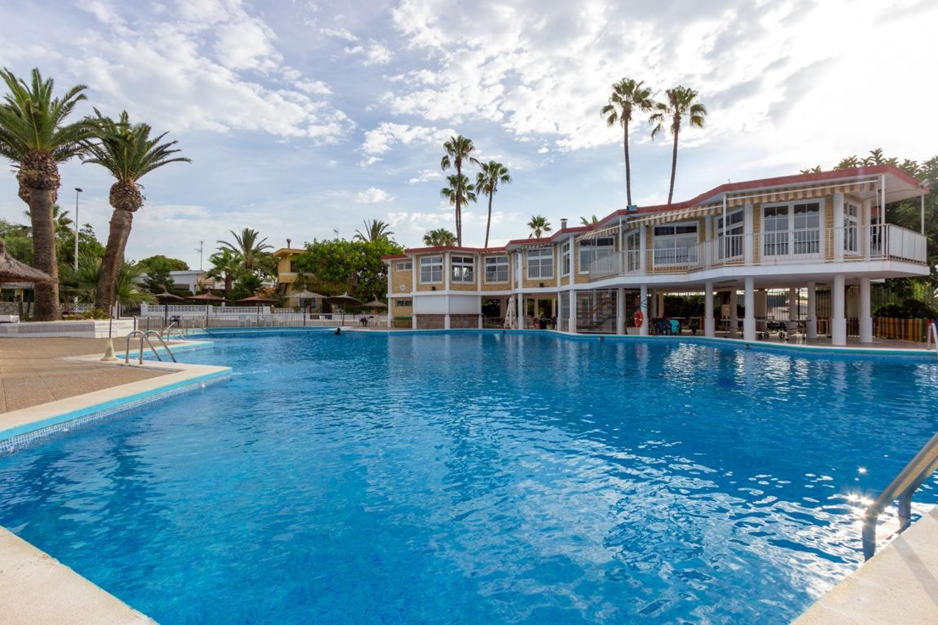 Herverkoop - Villa - Torrevieja - Orihuela Costa