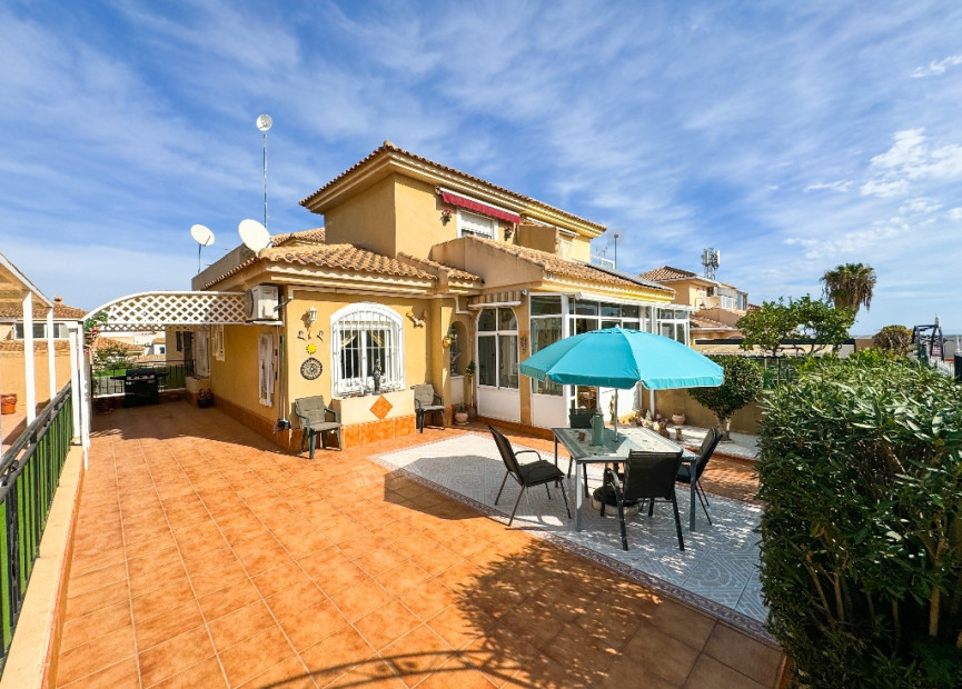 Herverkoop - Villa - Torrevieja - Orihuela Costa