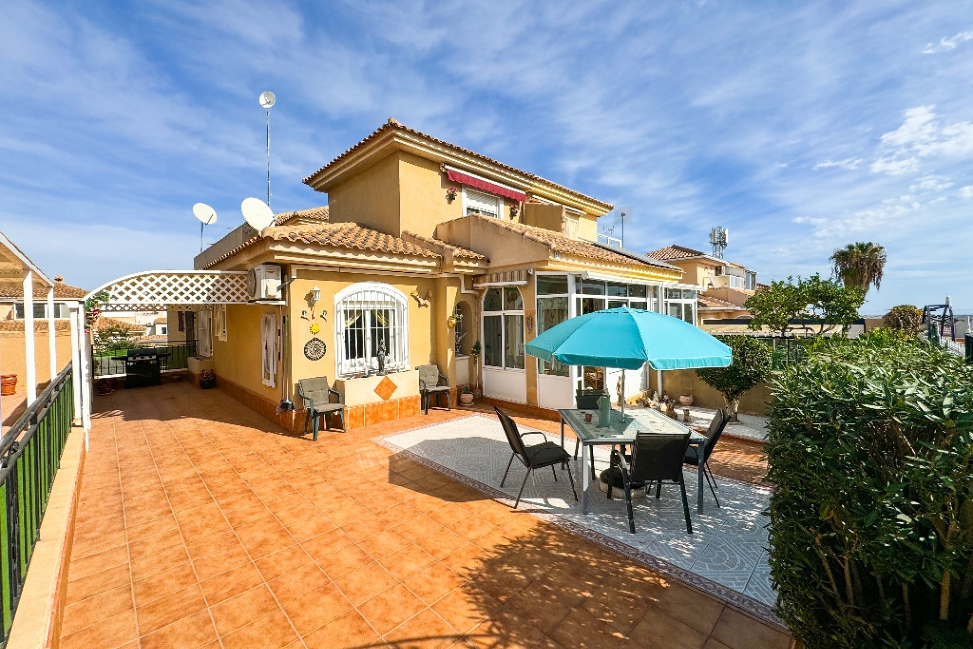 Herverkoop - Villa - Torrevieja - Orihuela Costa