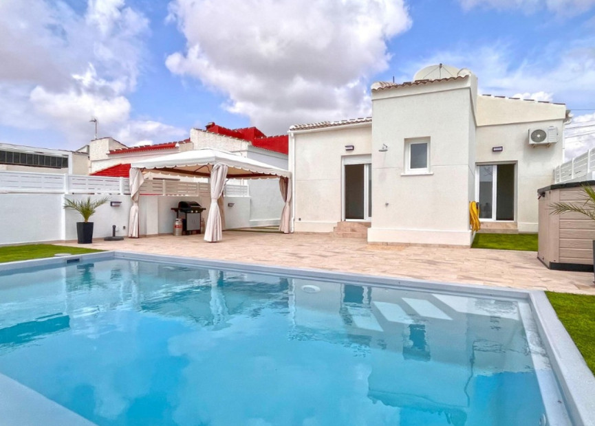 Herverkoop - Villa - Torrevieja - San Luis