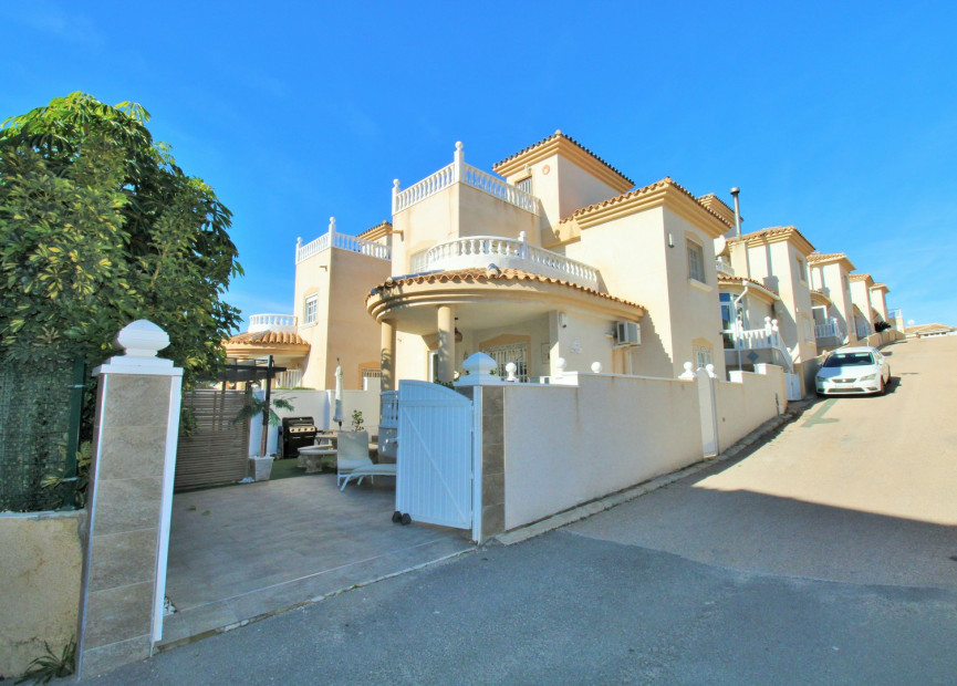 Herverkoop - Villa - Villamartin - Orihuela Costa