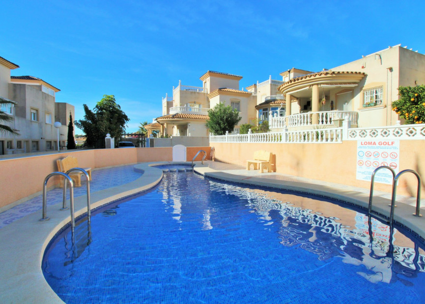 Herverkoop - Villa - Villamartin - Orihuela Costa