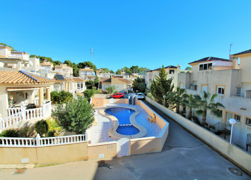 Herverkoop - Villa - Villamartin - Orihuela Costa