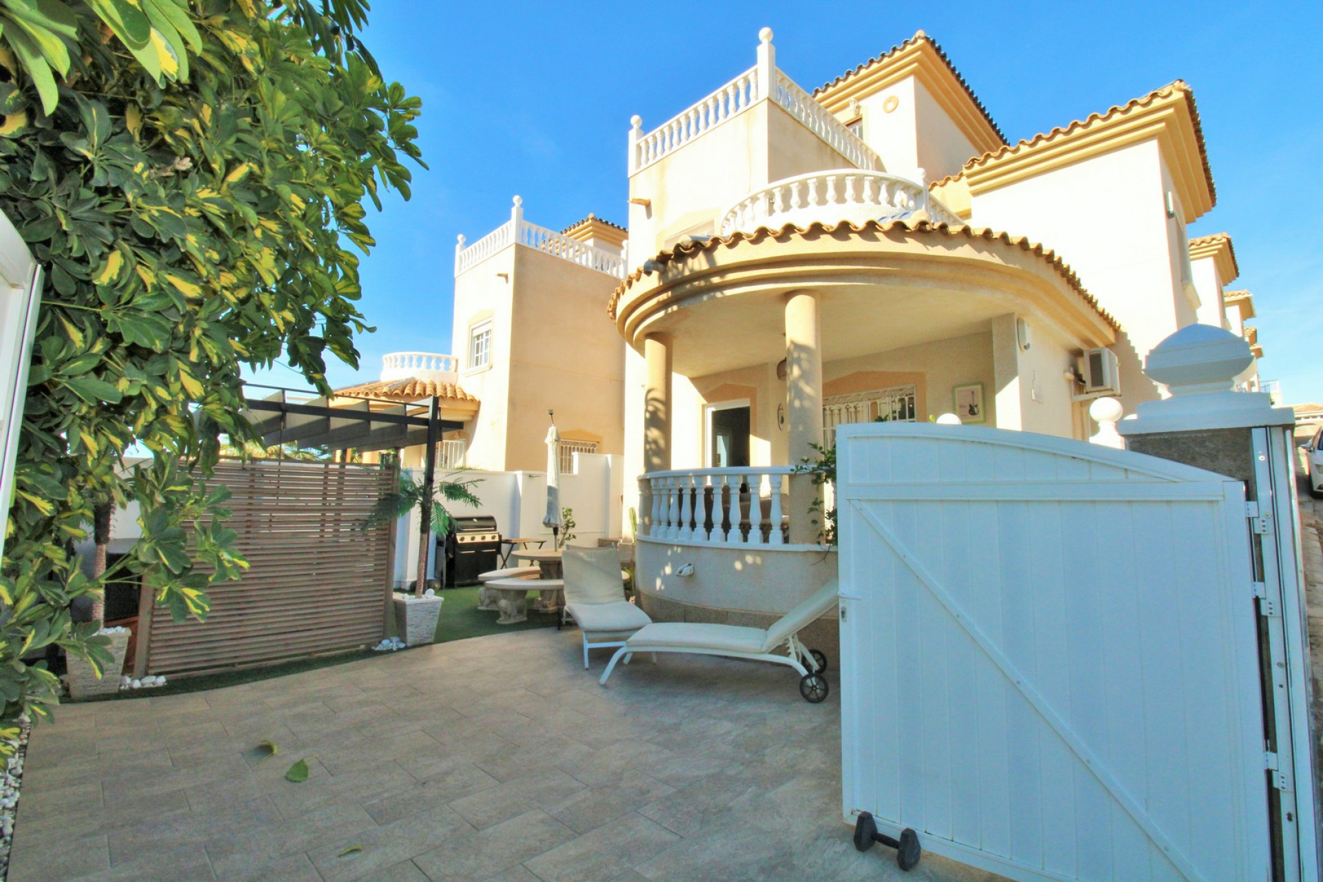 Herverkoop - Villa - Villamartin - Orihuela Costa