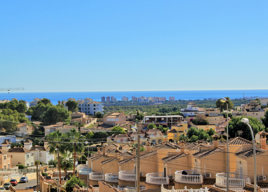 Herverkoop - Villa - Villamartin - Orihuela Costa