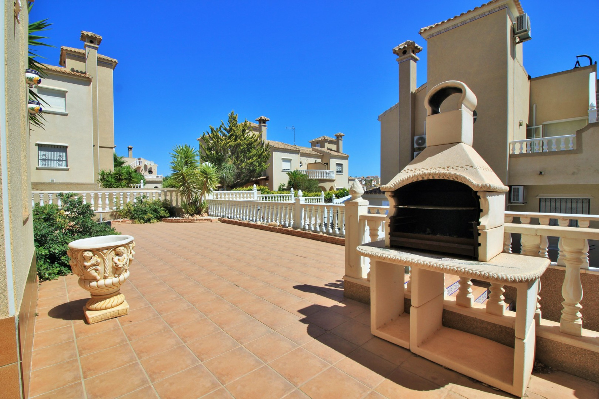 Herverkoop - Villa - Villamartin - Orihuela Costa