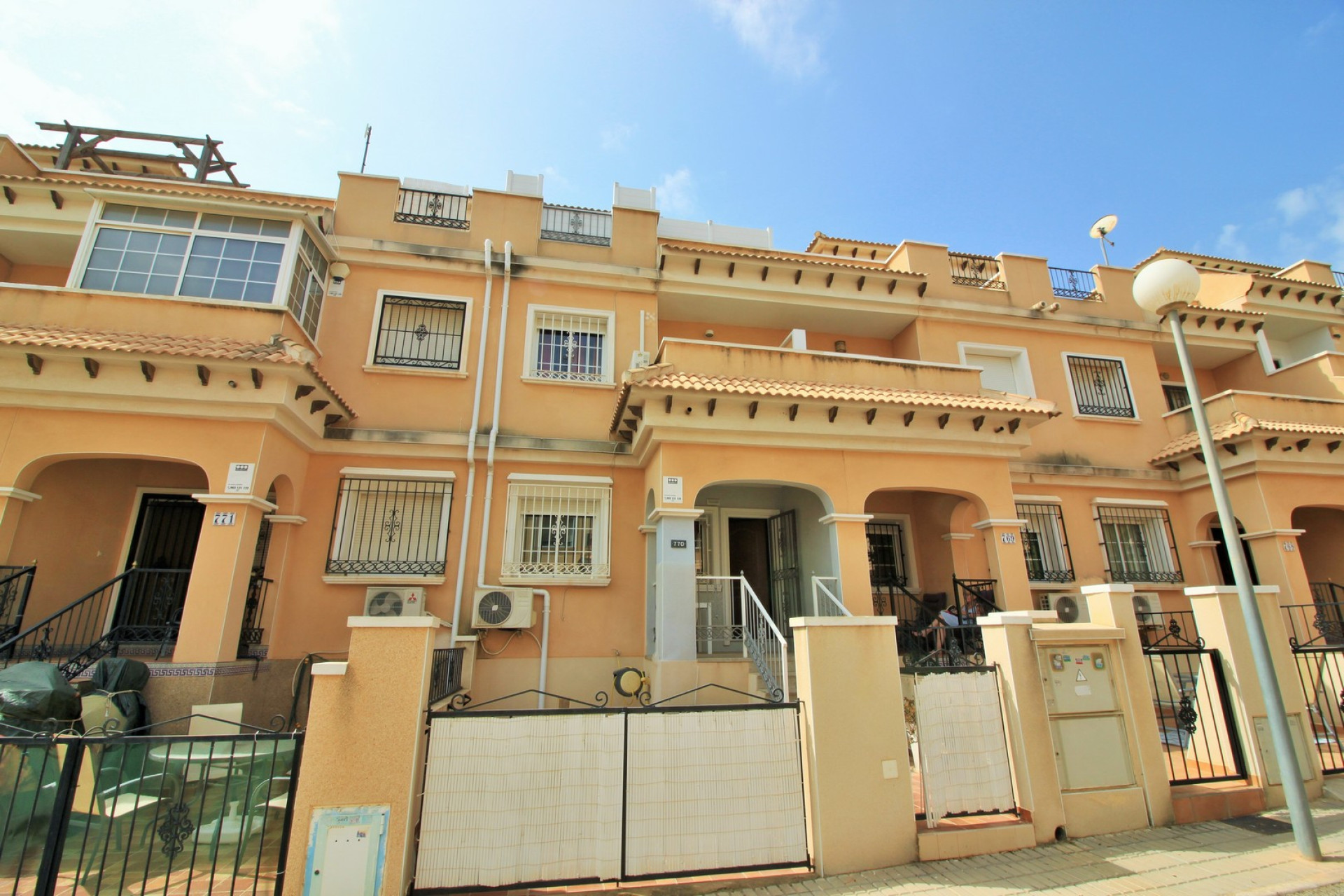 Herverkoop - Villa - Villamartin - Orihuela Costa