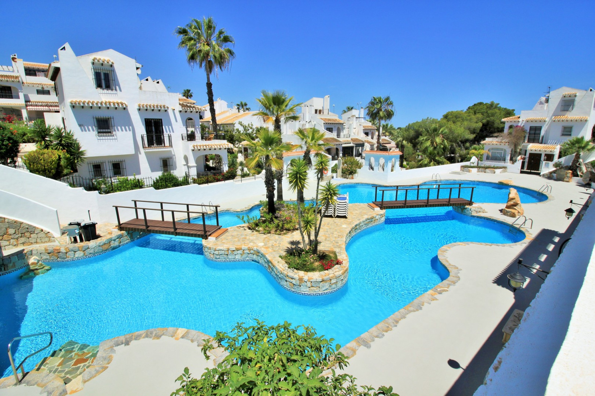 Herverkoop - Villa - Villamartin - Orihuela Costa