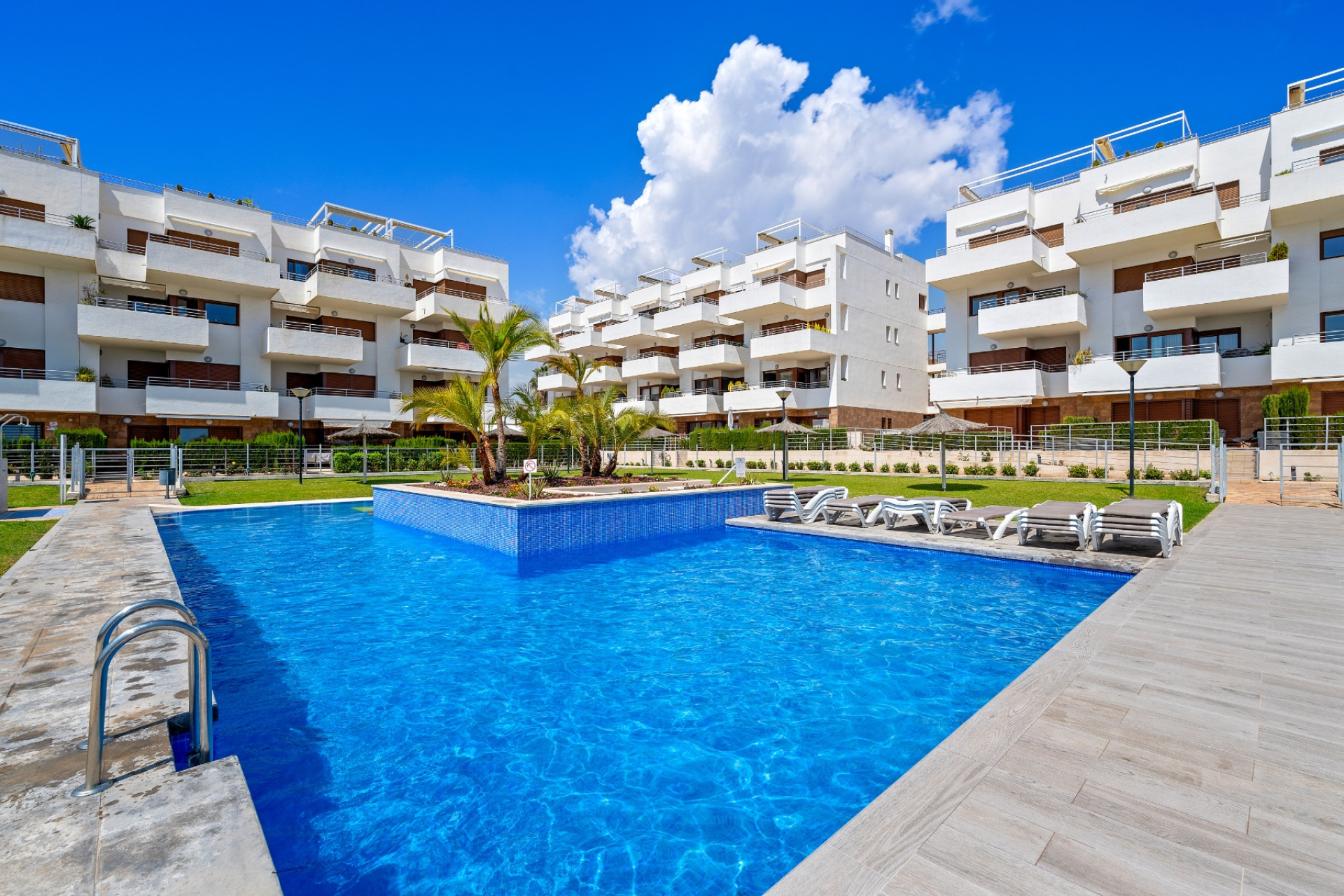 Korte termijn verhuur - 1. Appartement / flat - Orihuela Costa - Costa Blanca Zuid