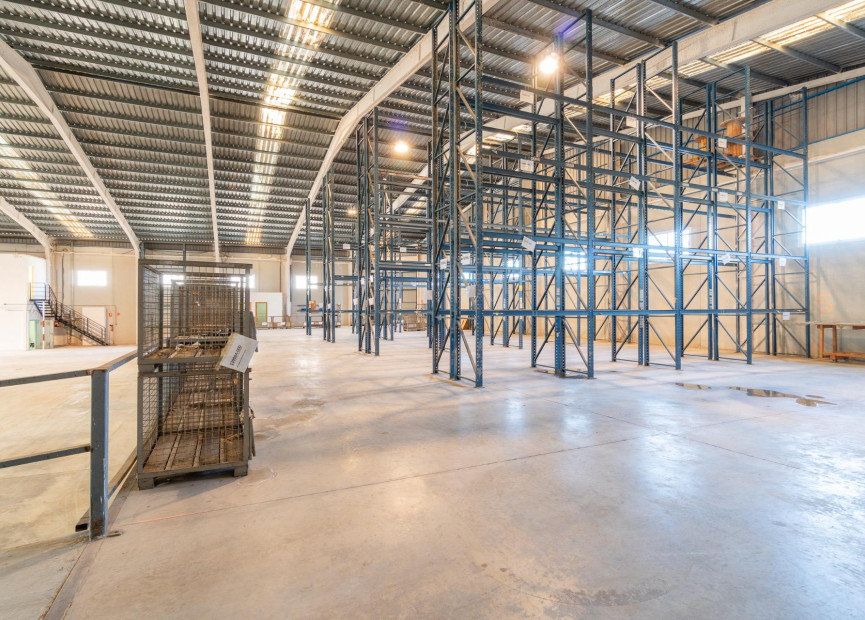 Lange termijn verhuur - Industrial unit - Pilar de la Horadada - Polígono industrial Cañada de Práez