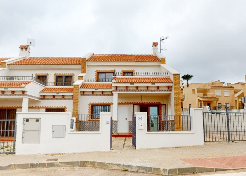 Nieuwbouw woningen - 3. Halfvrijstaand huis - San Miguel de Salinas - Costa Blanca Zuid
