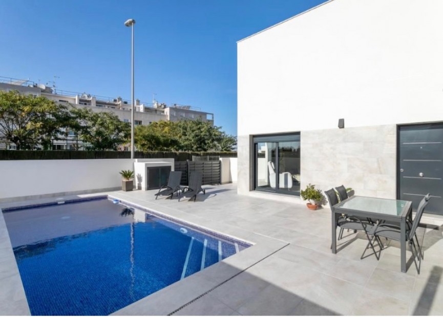 Nieuwbouw woningen - 4. Halfvrijstaande villa - Daya Nueva - Costa Blanca Zuid