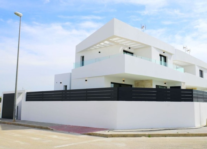 Nieuwbouw woningen - 4. Halfvrijstaande villa - Dolores - Costa Blanca Zuid