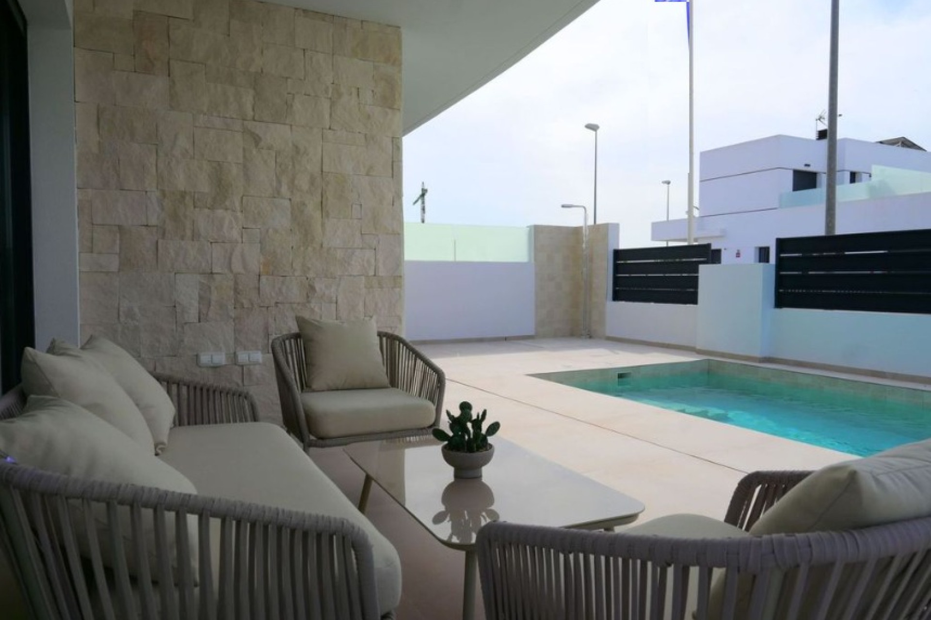 Nieuwbouw woningen - 4. Halfvrijstaande villa - Dolores - Costa Blanca Zuid