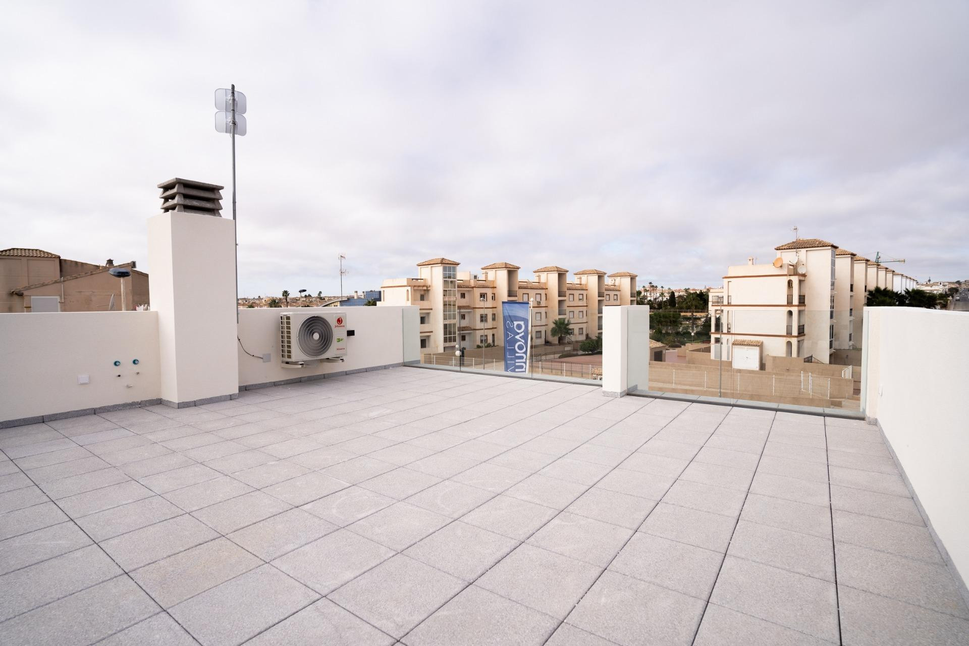 Nieuwbouw Woningen - Villa - Orihuela Costa - Entre golf